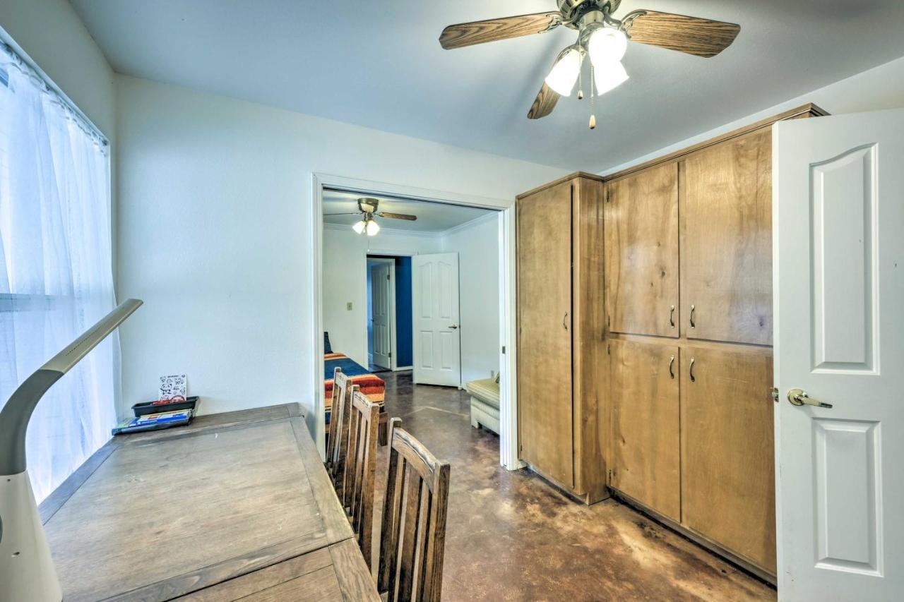 Holiday home Charming Less Than 10 Mi To Sequoia Natl Park! Three Rivers