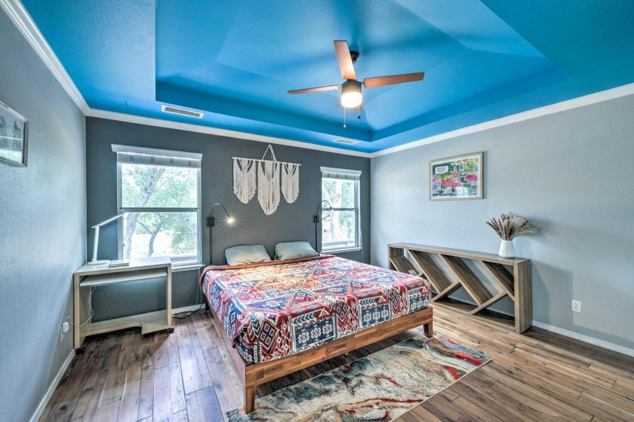 Holiday home Charming Less Than 10 Mi To Sequoia Natl Park!