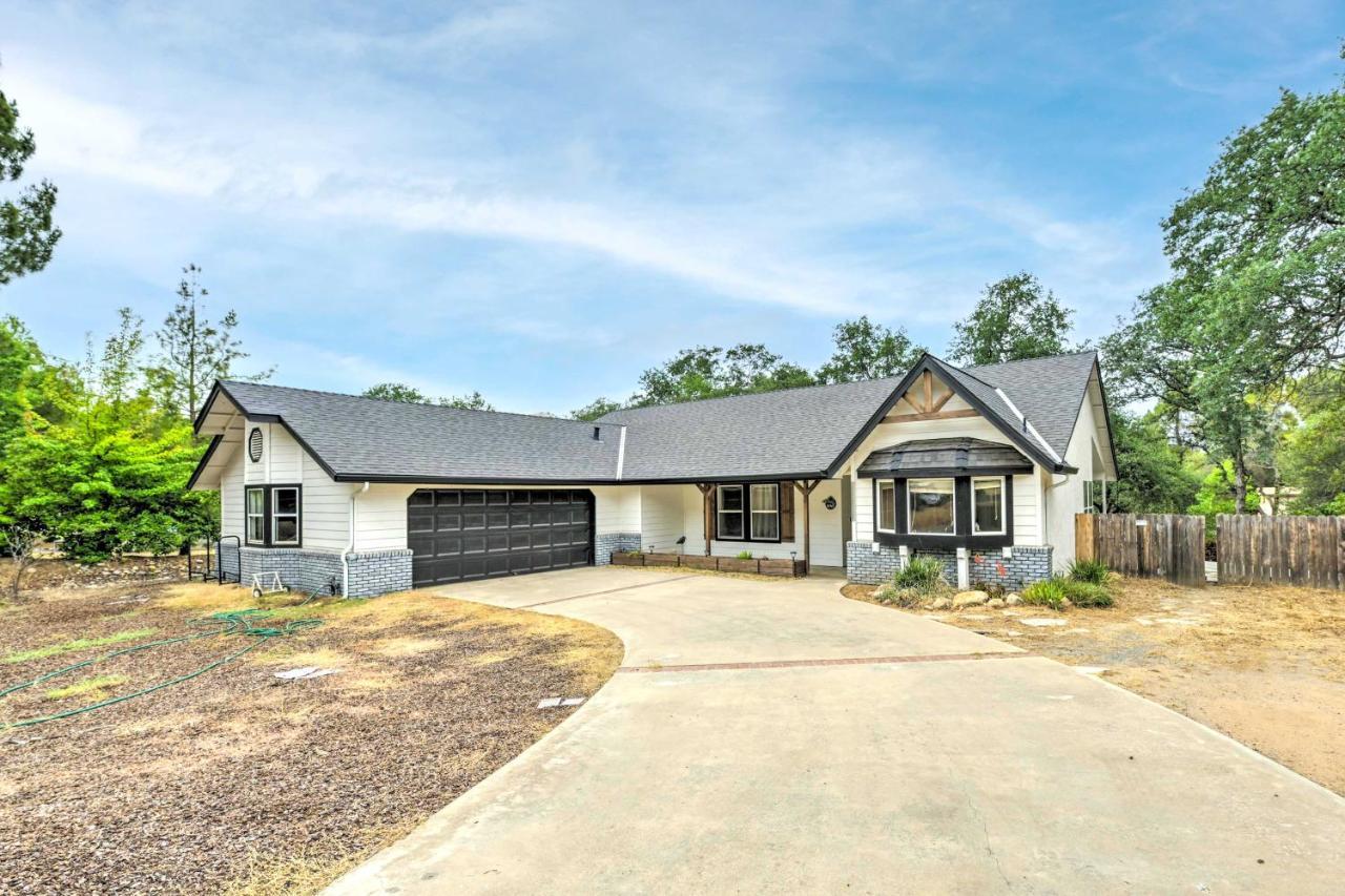 Charming Less Than 10 Mi To Sequoia Natl Park! Holiday home Three Rivers